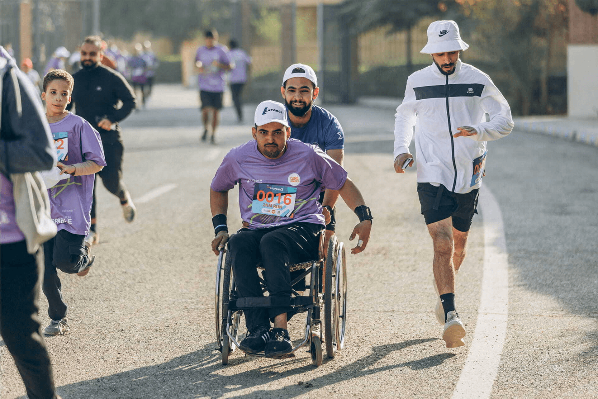 Fortalecimento da indústria de corrida para realizar eventos de corrida acessíveis e inclusivos